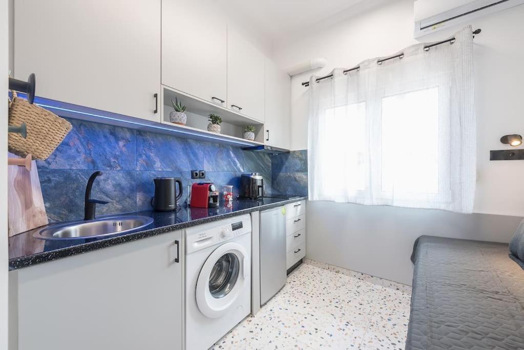 Tiny Apartment Athen Exterior foto